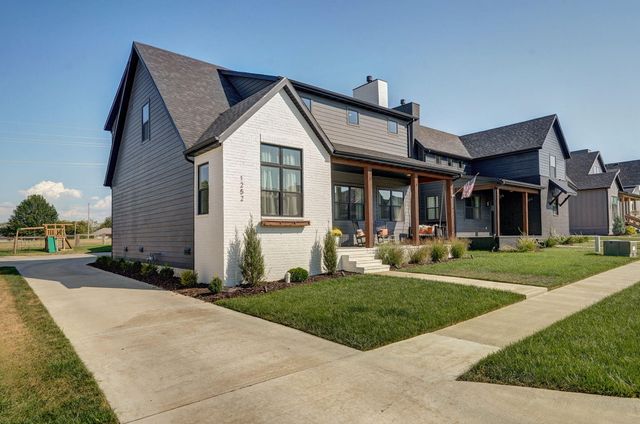 1252 S Wilder Trail, Republic, MO 65738