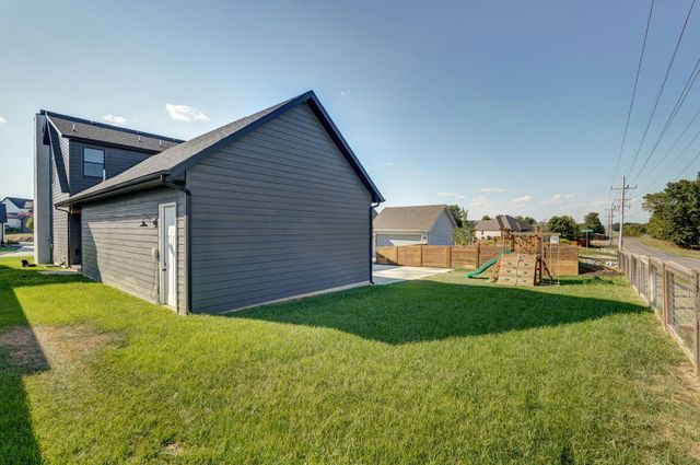 1252 S Wilder Trail, Republic, MO 65738