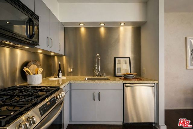 4455 Los Feliz Boulevard 708, Los Angeles, CA 90027