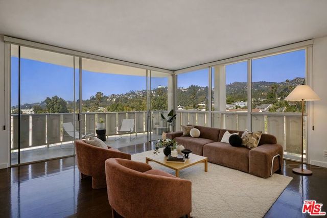 4455 Los Feliz Boulevard 708, Los Angeles, CA 90027