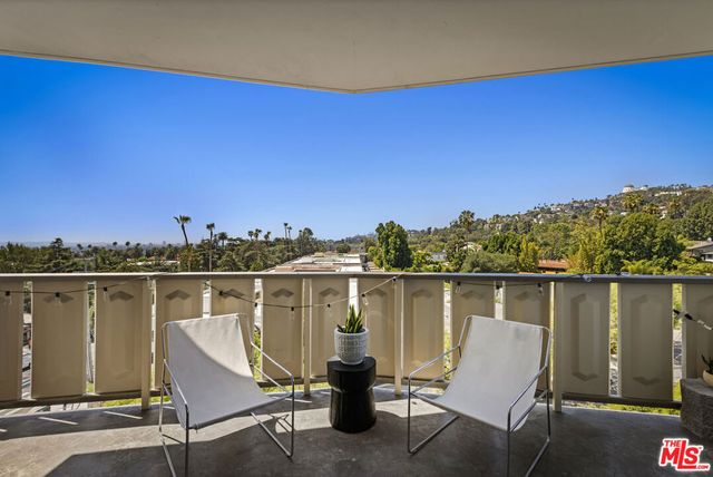 4455 Los Feliz Boulevard 708, Los Angeles, CA 90027