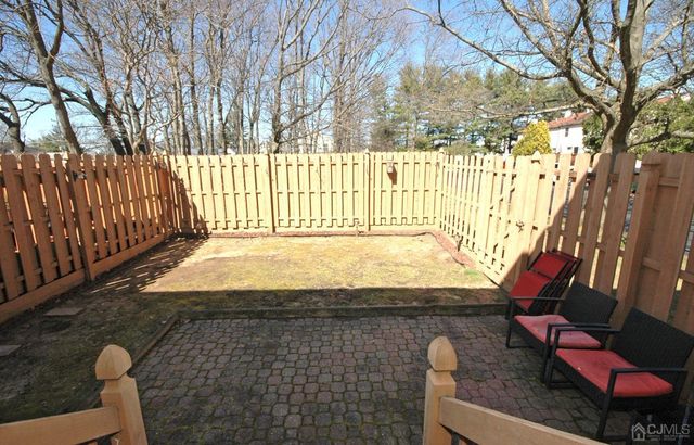 48 Astor Court, Sayreville, NJ 08872