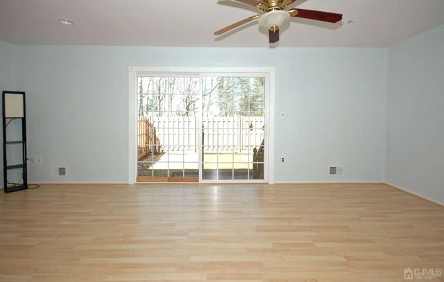 48 Astor Court, Sayreville, NJ 08872
