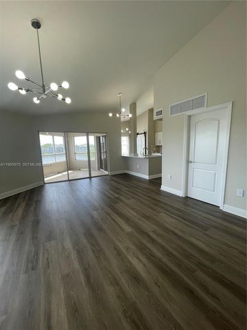 2850 N Oakland Forest Dr 305, Oakland Park, FL 33309