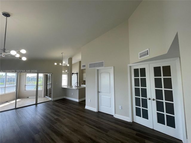 2850 N Oakland Forest Dr 305, Oakland Park, FL 33309