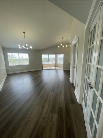 2850 N Oakland Forest Dr 305, Oakland Park, FL 33309