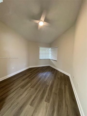 2850 N Oakland Forest Dr 305, Oakland Park, FL 33309