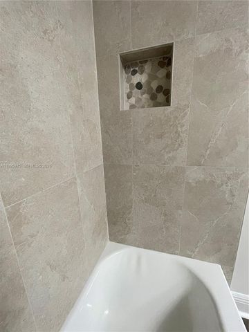 2850 N Oakland Forest Dr 305, Oakland Park, FL 33309