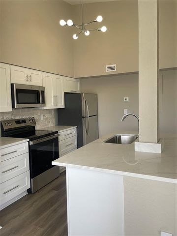 2850 N Oakland Forest Dr 305, Oakland Park, FL 33309