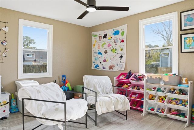 1837 N Lakeland DR, Norfolk, VA 23518