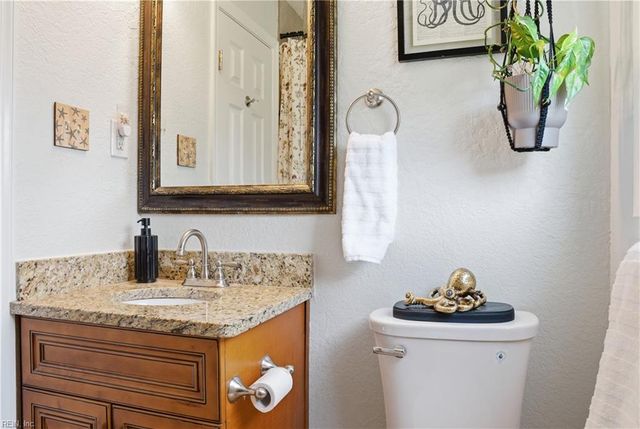 1837 N Lakeland DR, Norfolk, VA 23518