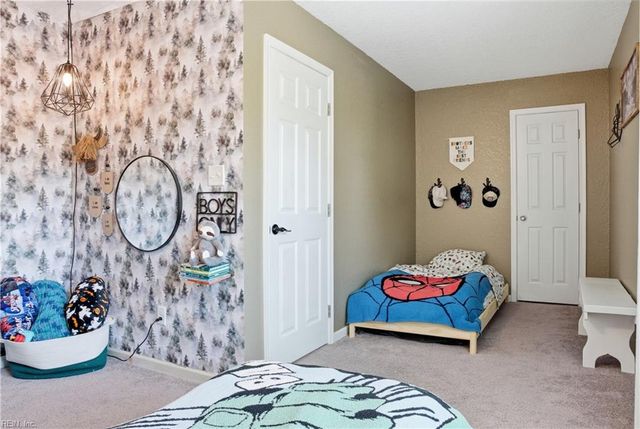 1837 N Lakeland DR, Norfolk, VA 23518