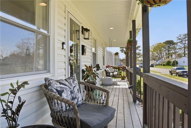 1837 N Lakeland DR, Norfolk, VA 23518