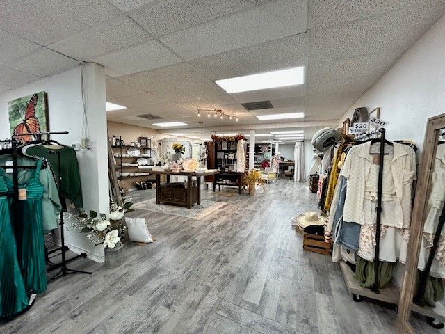 210 W Main, Denison, TX 75020