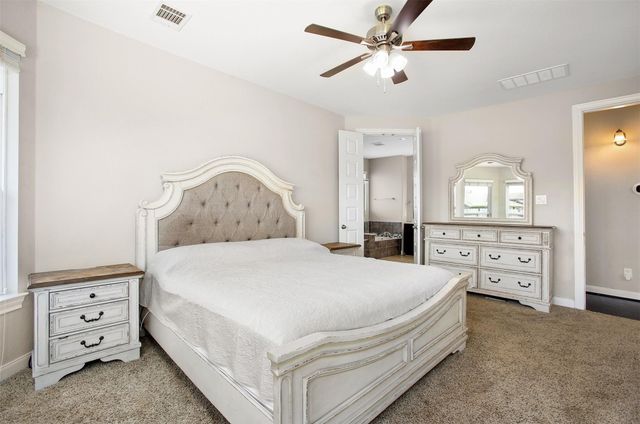 1976 Honey Meadow Lane, Pearland, TX 77089