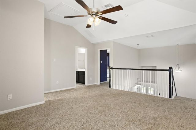 1976 Honey Meadow Lane, Pearland, TX 77089