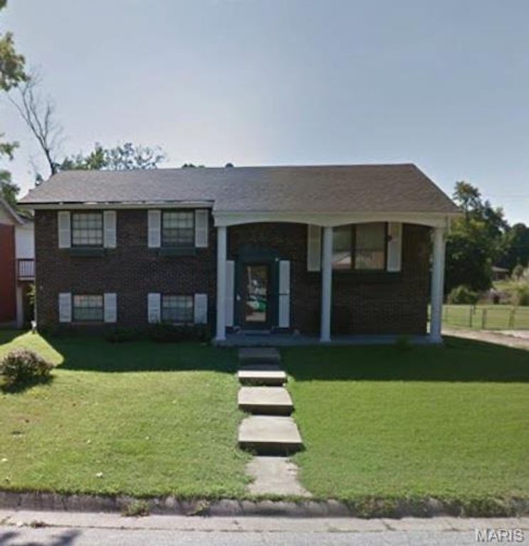 3 Westgate Drive, Granite City, IL 62040