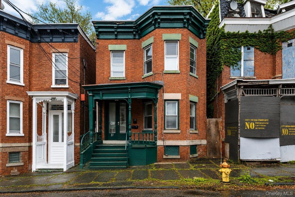 37 Lutheran Street, Newburgh, NY 12550
