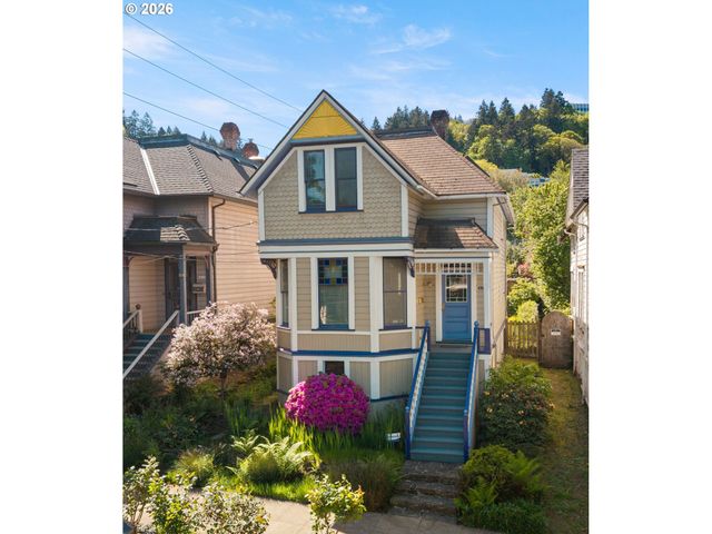 3627 S CORBETT Ave, Portland, OR 97239