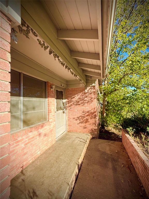 1616 Sunnyvale ST, Austin, TX 78741