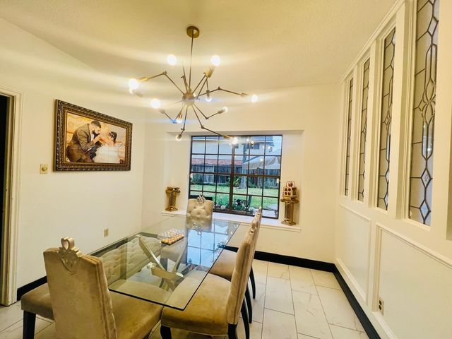 14907 Alderwick Drive, Sugar Land, TX 77498