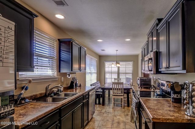 8775 Arendale Drive, Southaven, MS 38671