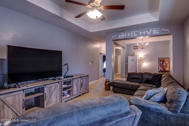 8775 Arendale Drive, Southaven, MS 38671