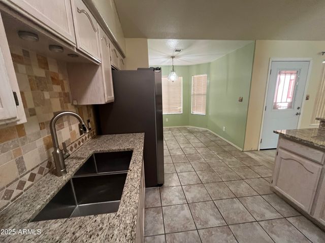2601 GOLDEN EAGLE Drive, Sierra Vista, AZ 85650