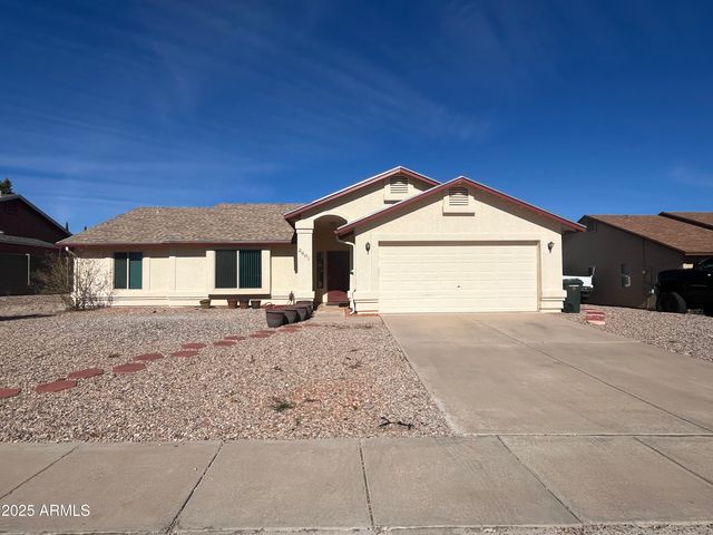2601 GOLDEN EAGLE Drive, Sierra Vista, AZ 85650