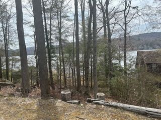 605 East Wakefield Boulevard East, Winchester, CT 06098