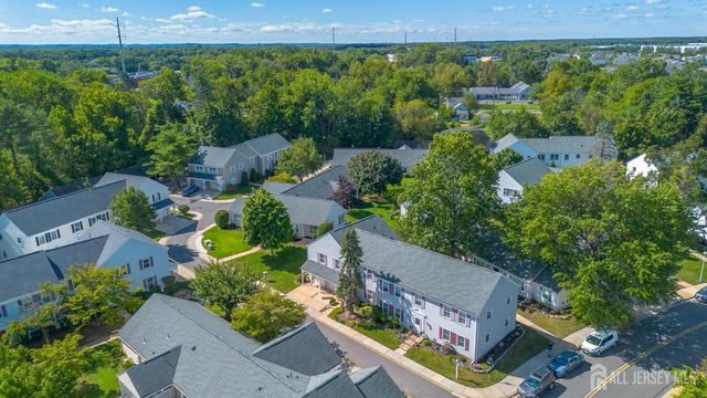 406 Oxford Lane O, Monroe, NJ 08831