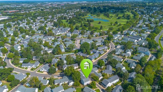 406 Oxford Lane O, Monroe, NJ 08831
