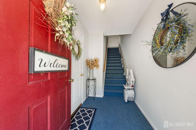 406 Oxford Lane O, Monroe, NJ 08831
