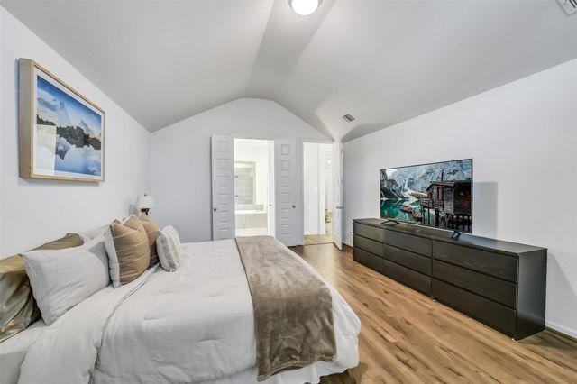 2142 Alabaster Estate Drive, Richmond, TX 77469