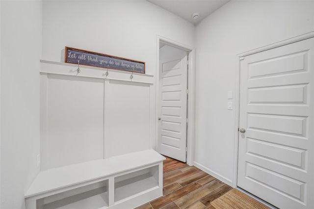 2142 Alabaster Estate Drive, Richmond, TX 77469