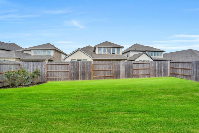 2142 Alabaster Estate Drive, Richmond, TX 77469