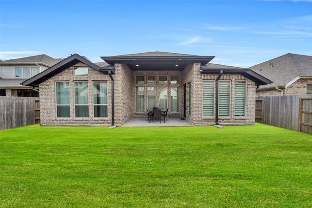 2142 Alabaster Estate Drive, Richmond, TX 77469