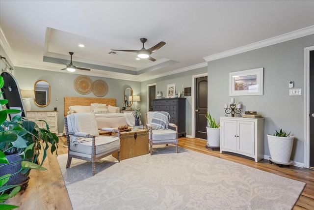 304 Trailwood Drive, Woodway, TX 76712