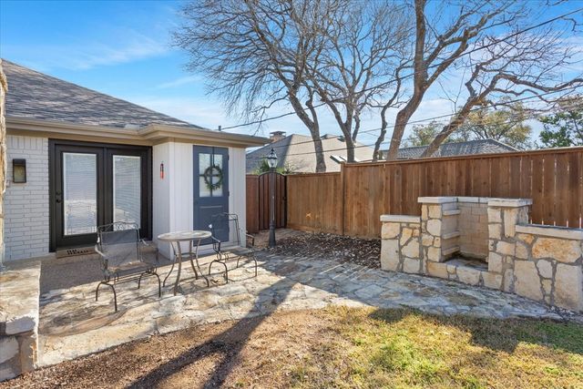 304 Trailwood Drive, Woodway, TX 76712