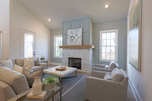 630 Mayswift Drive, Thompsons Station, TN 37179