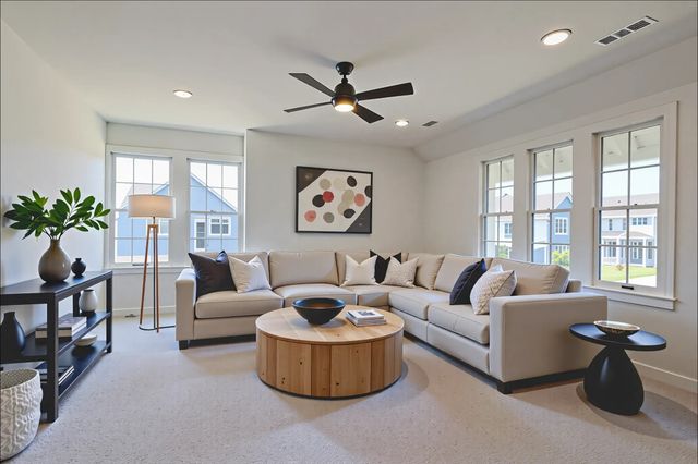 630 Mayswift Drive, Thompsons Station, TN 37179