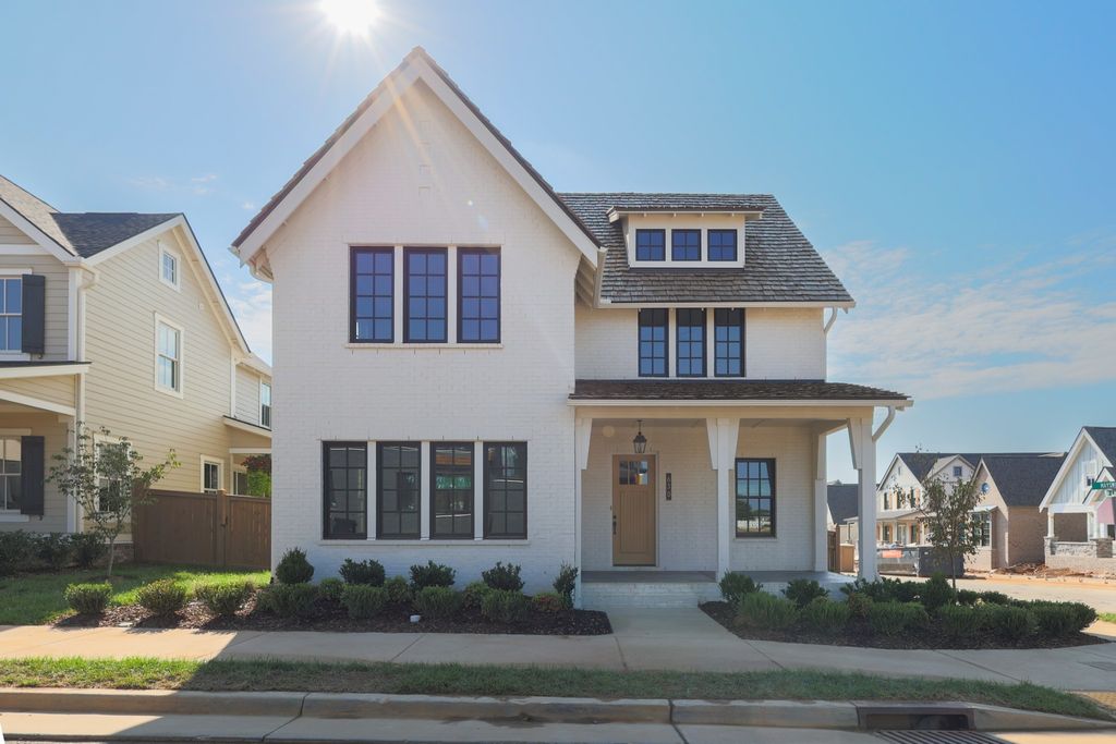 630 Mayswift Drive, Thompsons Station, TN 37179