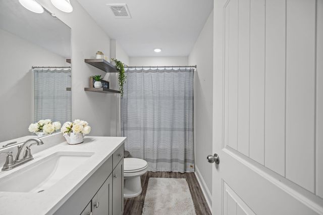 4802 Walking Horse Road, Meggett, SC 29449