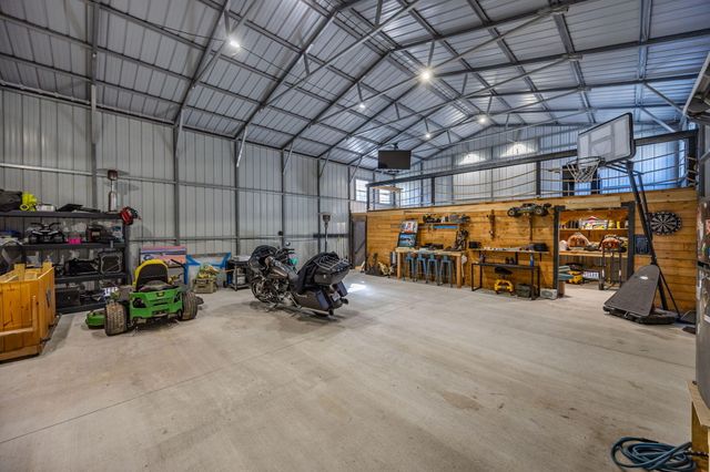 4802 Walking Horse Road, Meggett, SC 29449