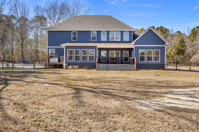 4802 Walking Horse Road, Meggett, SC 29449