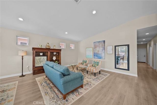 4066 Aurora, Piru, CA 93040