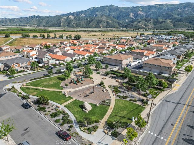 4066 Aurora, Piru, CA 93040