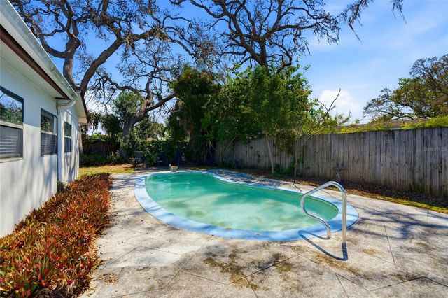 3312 W BURKE ST, Tampa, FL 33614