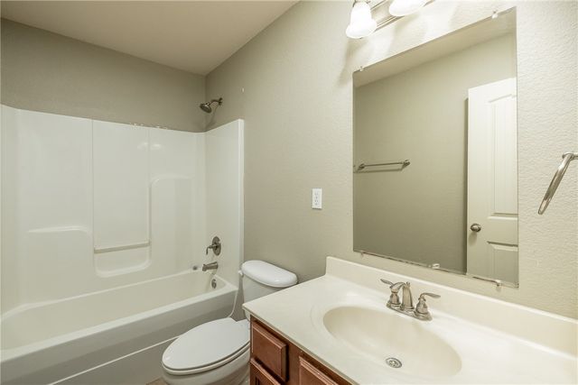4535 W Sweetgum Lane, Fayetteville, AR 72704