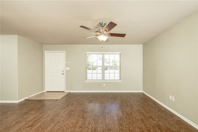 4535 W Sweetgum Lane, Fayetteville, AR 72704